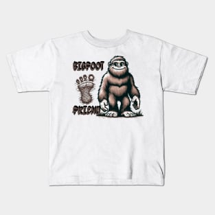 Bigfoot's Amiable Encounter Design Kids T-Shirt